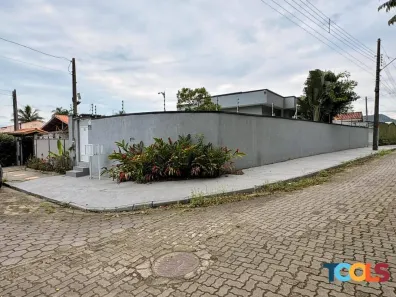 Casa com 3 Quartos à venda, 112m² no Jardim Mariella, Caraguatatuba