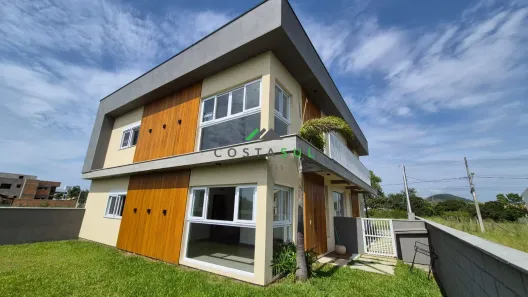 Apartamento com 2 Quartos à venda, 68m² no , Garopaba