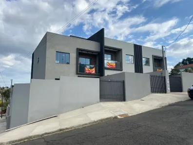 Sobrado com 3 Quartos à venda, 127m² no Olarias, Ponta Grossa