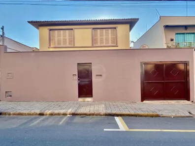 Imóvel Comercial com 9 Quartos para alugar, 273m² no Centro, Piracicaba