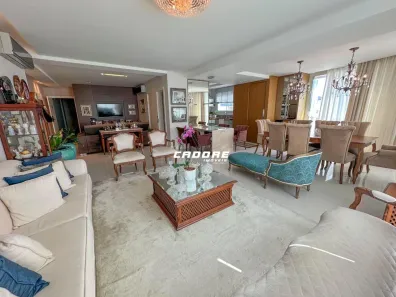 Apartamento com 3 Quartos à venda, 176m² no Vila Nova, Blumenau