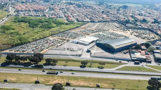Lote/Terreno à venda, 88000m² no Vila Galvão, Caçapava