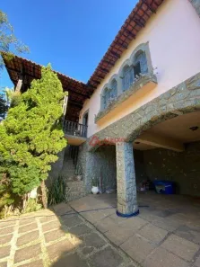 Casa com 4 Quartos à venda, 462m² no Santa Lúcia, Belo Horizonte