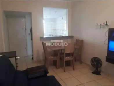 Apartamento com 2 Quartos para alugar, 60m² no Santa Mônica, Uberlândia