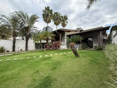 Casa com 4 Quartos à venda, 290m² no Centro I, Brusque