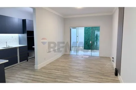 Sobrado com 3 Quartos para alugar, 160m² no São João, Itajaí