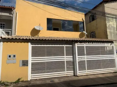 Sobrado com 6 Quartos à venda, 144m² no Riacho Fundo I, Brasília
