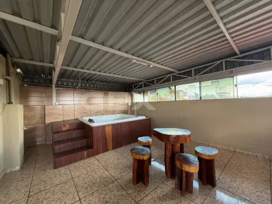 Casa com 3 Quartos à venda, 158m² no Manoel Valinhas, Divinópolis