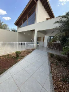 Casa com 3 Quartos à venda, 169m² no Esplanada Primo Meneghetti, Franca