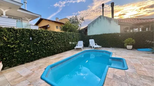 Casa com 5 Quartos à venda, 317m² no Jurerê Internacional, Florianópolis