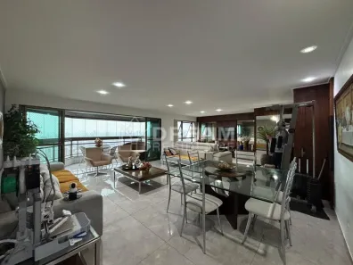 Apartamento com 4 Quartos à venda, 220m² no Jaqueira, Recife