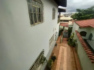 Casa com 4 Quartos à venda, 426m² no Tirol (Barreiro), Belo Horizonte