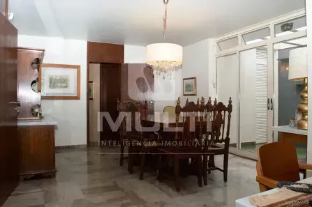 Casa com 4 Quartos à venda, 340m² no Tabajaras, Uberlândia