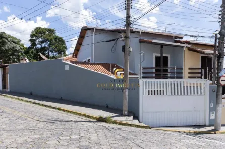 Sobrado com 3 Quartos à venda, 97m² no Vila Formosa, Jacareí