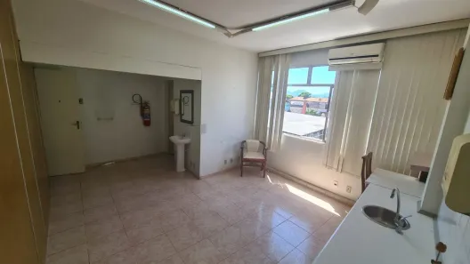 Sala Comercial à venda, 30m² no Bento Ribeiro, Rio de Janeiro