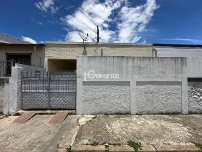 Casa com 2 Quartos à venda, 76m² no Jardim Ícaro, Guaratinguetá