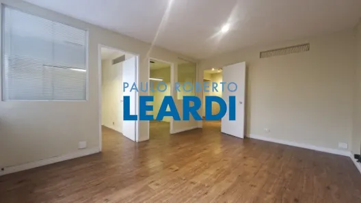 Sala Comercial à venda, 81m² no Jardim Paulistano, São Paulo