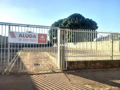 Sala Comercial para alugar, 721m² no Santa Marta, Uberaba