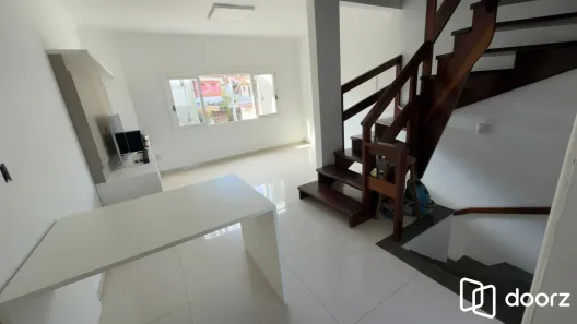 Casa com 2 Quartos à venda, 130m² no Jardim Itu, Porto Alegre