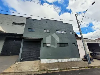 Galpão/Depósito/Armazém para alugar, 250m² no Jardim Centenário, Poços de Caldas