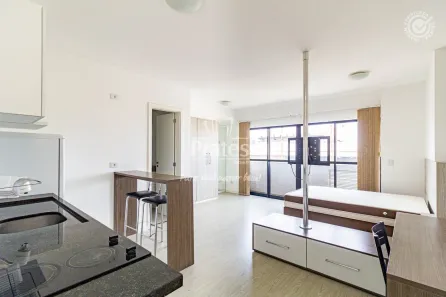 Apartamento com 1 Quarto para alugar, 34m² no Centro, Curitiba