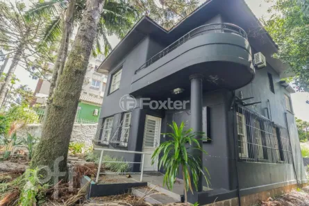 Casa com 5 Quartos à venda, 360m² no Petrópolis, Porto Alegre