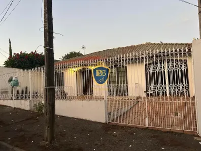 Casa com 3 Quartos para alugar, 170m² no Oficinas, Ponta Grossa
