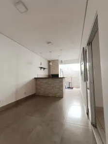Casa de Condomínio com 3 Quartos para alugar, 115m² no Parque Atalaia, Cuiabá