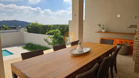Casa de Condomínio com 4 Quartos à venda, 334m² no Aldeia da Serra, Barueri