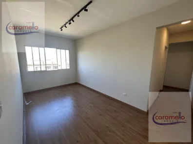 Apartamento com 2 Quartos à venda, 56m² no Ayrosa, Osasco