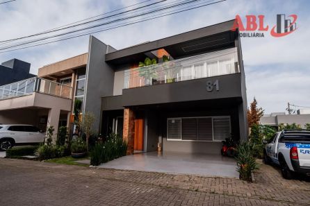 Sobrado com 3 Quartos à venda, 146m² no Parque da Matriz, Gravataí