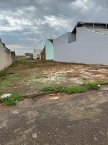 Lote/Terreno à venda, 200m² no Bandeiras, Anápolis