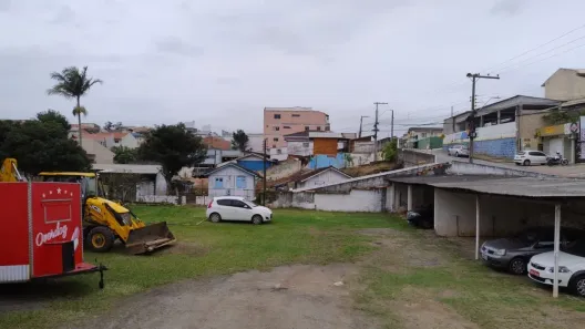 Lote/Terreno à venda, 900m² no Coloninha, Florianópolis