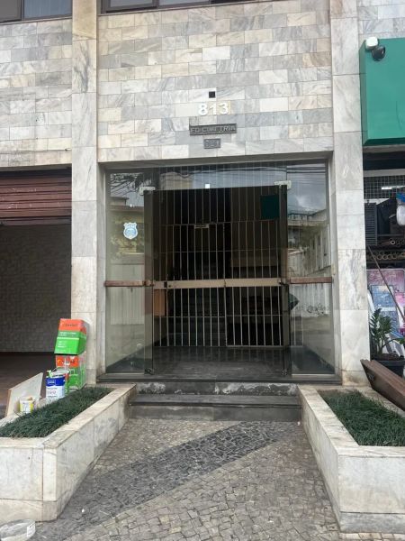 Apartamento com 3 quartos — Santa Efigênia, Belo Horizonte