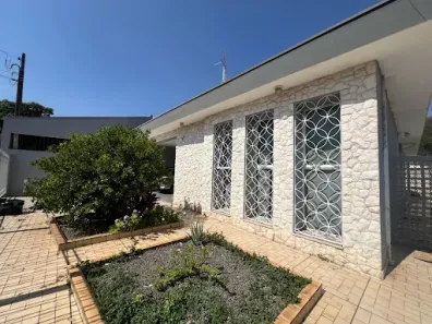 Casa com 3 Quartos para alugar, 145m² no Vila Georgina, Campinas