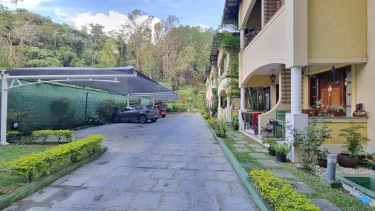 Casa de Condomínio com 3 Quartos à venda, 83m² no Quebra Frascos, Teresópolis