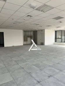 Sala Comercial para alugar, 158m² no Indianópolis, São Paulo