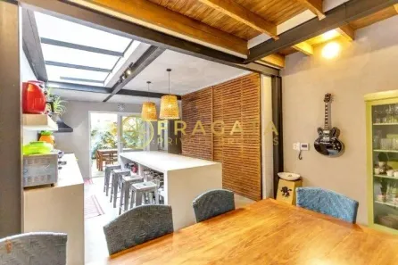 Casa com 3 Quartos à venda, 240m² no Perdizes, São Paulo