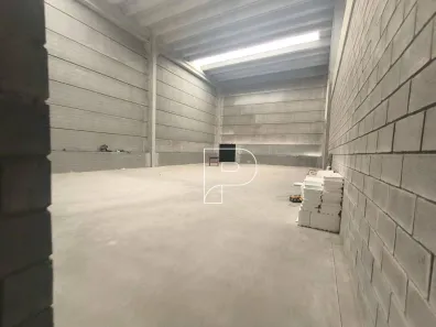 Galpão/Depósito/Armazém para alugar, 650m² no Jardim Passárgada I, Cotia