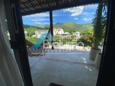 Casa de Condomínio com 3 Quartos à venda, 300m² no Campo Grande, Rio de Janeiro