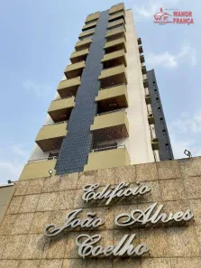 Apartamento com 4 Quartos para venda ou aluguel, 218m² no Centro, Guaratinguetá