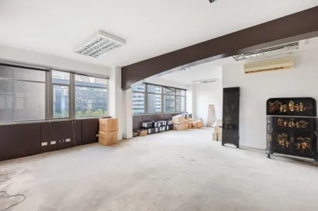 Ponto Comercial para alugar, 234m² no Cidade Monções, São Paulo