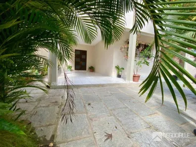 Casa com 3 Quartos à venda, 240m² no Itararé, Campina Grande