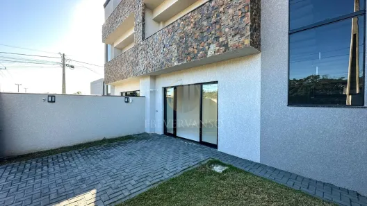 Sobrado com 3 Quartos à venda, 161m² no Guaratuba, Guaratuba