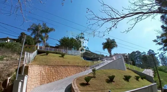Casa com 3 Quartos à venda, 270m² no Serra dos Lagos (Jordanésia), Cajamar