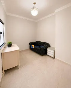 Casa com 3 Quartos à venda, 90m² no Conjunto Habitacional Requião, Maringá