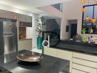 Casa de Condomínio com 4 Quartos à venda, 285m² no Jardim São Marcos, Valinhos