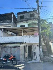 Casa com 3 Quartos à venda, 117m² no Santo Antônio, Candeias