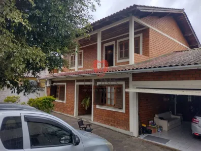 Sobrado com 4 Quartos à venda, 257m² no Passo das Pedras, Gravataí