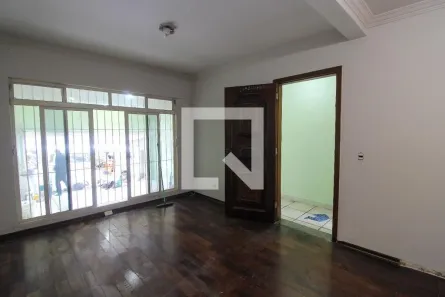 Casa com 4 Quartos à venda, 233m² no Jardim Arpoador, São Paulo